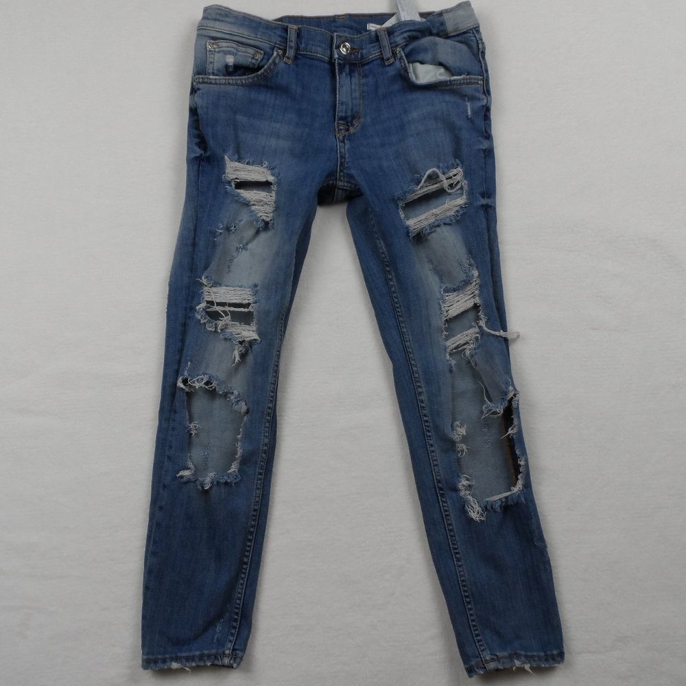 Zara Distressed Jeans Medium Rise Slim Fit Pants